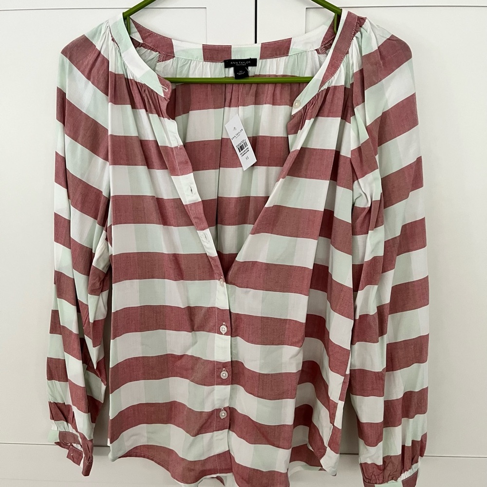 NWT button down blouse
